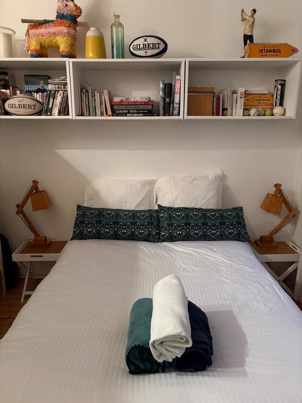 Charming Trocadero Eiffel Tower Apartment *